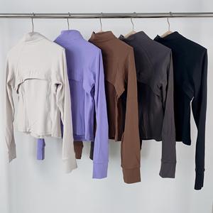 Xiyang Muxue Ropa de Yoga Transpirable para Mujer, Chaqueta Deportiva Ajustada con Cuello Alto y Manga Larga para Correr - Product Image 2