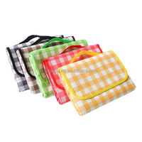 Alfombrilla acrílica duradera para acampar al por mayor con asa, manta de Picnic plegable impermeable, alfombrilla de Material Oxford para picnics al aire libre