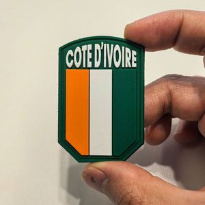 Écusson personnalisé en PVC souple 3D, silicone gaufré, logo pour vêtements, patch thermocollant transparent standard - Product Image 3