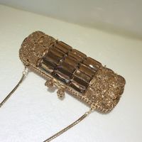 Minaudière de luxe cylindrique à grille miroir, ornée de pétales en cristal, avec chaîne détachable pour mariage, banquet, gala