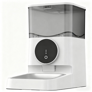 Distributeur de nourriture intelligent pour animaux de compagnie YG-IAF003 avec contrôle par application, bols en acier inoxydable, alimentation par charge/batterie, mode minuterie, design adorable pour chats et chiens - Product Image 3