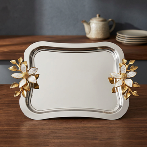 Plateau de service décoratif élégant en métal, plateau à un niveau en aluminium poli avec poignée florale pour cuisine, table à manger, maison, mariage - Product Image 4
