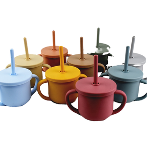 Taza de silicona sin BPA personalizada 2 en 1 sin derrames para bebés, taza de paja de grado alimenticio para entrenamiento infantil, taza de aperitivos para niños pequeños para bebés - Product Image 4