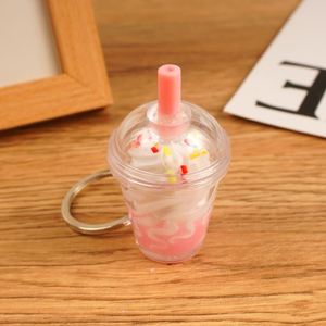 Lindo llavero de simulación de sundae, colgante de helado realista, juguete creativo con forma de comida para decoración de bolsos, estilo máquina de garras - Product Image 5