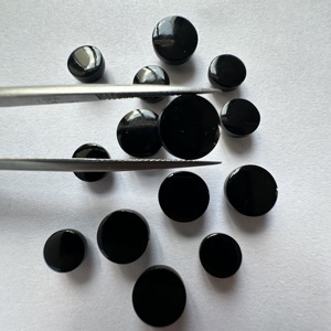 Élégant cabochon rond en onyx noir 100 % naturel TFH, qualité AAA, poli à la main, de 4 mm à 20 mm, pour la création de bijoux - Product Image 4