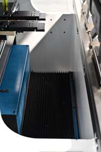 LIANGJI 迷你高精度12吨小型电子零件伺服电动数控金属折弯机 - Product Image 3