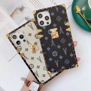 Funda de Teléfono Cuadrada de Cuero de Lujo para <span class=keywords><strong>iPhone</strong></span> 17 <span class=keywords><strong>Pro</strong></span> <span class=keywords><strong>Max</strong></span> 16 <span class=keywords><strong>Pro</strong></span> 15 14 <span class=keywords><strong>13</strong></span> 12 11 XR, Funda de Marca con Acabado de Lujo - Product Image 5
