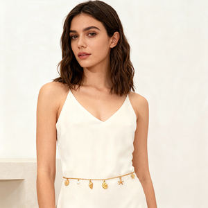 Chaîne de corps et de taille pour femme en acier inoxydable plaqué or, style océanique, avec pendentifs étoile de mer et conque, motif 'Returnee' - Product Image 1