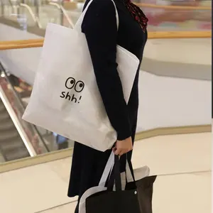 حقيبة تسوق قابلة لإعادة التدوير ومطبوعة بشعار مخصص من العلامة التجارية ، حقيبة حمل قابلة للطي ، مغلفة من غير PP