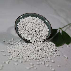 Granules de mélange maître PE/PP antistatiques de carbonate de calcium blanc de qualité supérieure Film soufflé résistant aux UV à haute brillance - Product Image 3