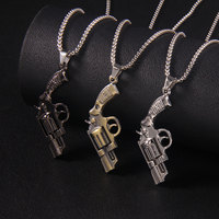 Hip Hop Revolver Pendentif Collier En Acier Inoxydable Avant-garde Mode Collier Hommes Militaire Fan Main Modèle Pistolet Collier
