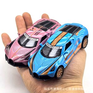 Modèle de simulation en alliage à l'échelle 1/36, SUV tout-terrain avec portes ouvrables, à rétrofriction, moulé sous pression, pour enfants - Vente en gros - Product Image 4
