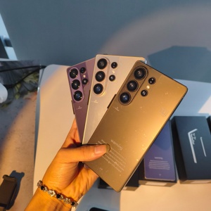 สมาร์ทโฟน S26 Ultra 5G หน้าจอ OLED 6.9 นิ้ว 120Hz ระบบปฏิบัติการ Android 13 รองรับซิมคู่ RAM 12GB ความจุ 256GB กล้อง 64MP รองรับการสั่งทำโลโก้ - Product Image 3