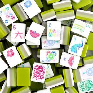 Mahjong de voyage en acrylique coloré de luxe 160 pièces, écologique, jeu de société pour enfants, vente en gros - Product Image 1
