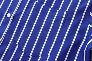 Camicia da donna 2025 europea e americana Casual <span class=keywords><strong>a</strong></span> <span class=keywords><strong>maniche</strong></span> <span class=keywords><strong>a</strong></span> <span class=keywords><strong>pipistrello</strong></span> camicia da donna <span class=keywords><strong>a</strong></span> righe <span class=keywords><strong>con</strong></span> colletto lungo - Product Image 5