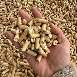 Fabricante de Pellets de Madera de Pino Ecológicos para Agricultura, Diámetro de 6/8 mm - Product Image 3
