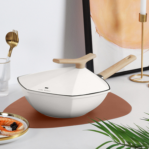 Sartén Wok Antiadherente de 28 cm Maple Leaf, Utensilios de Cocina Ligeros para Inducción con Tapa - Product Image 2