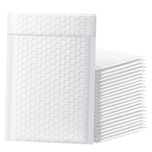 Sobre de Correo Acolchado Impermeable con Burbujas Perladas, Autosellable, para Embalaje de Mensajería - Product Image 4