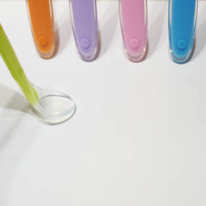 Cuillère d'apprentissage en silicone souple pour tout-petits, sans BPA, <span class=keywords><strong>de</strong></span> qualité alimentaire, mignonne, pour l'alimentation des bébés, cuillères à long manche - Product Image 3