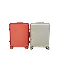 Valises de cabine de luxe entièrement en aluminium avec serrure, roulettes multidirectionnelles très populaires dans le monde entier, personnalisables ou production sur échantillon, unisexe