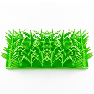Nouveau design Tapis de nourriture lente en forme d'<span class=keywords><strong>herbe</strong></span> en silicone avec ventouse Tapis d'alimentation portable pour animaux de compagnie Tapis antidérapant pour animaux de compagnie - Product Image 1