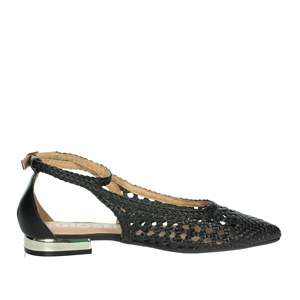 Bailarinas Gioseppo para Mujer, Zapatos Planos Negros con Punta en Pico y Correa en el Tobillo - Product Image 4