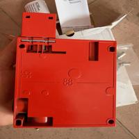 XCSE7312 Safety Interlock Switch Guard Door Lock SIL3 PLe IP67 Pengaman Pintu Mesin Kontrol Akses Zona Keamanan SIL3 Safety Interlo