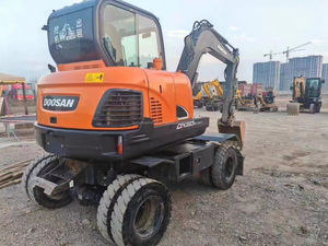 Excellentes performances pour l'excavatrice à roues d'occasion Doosan 60w Excavatrice à roues d'occasion Doosan DX60W - Product Image 2