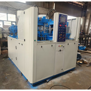 เครื่องขึ้นรูปรองเท้าสองชั้นเทคโนแครต DLX TPR ผลิตในอินเดีย - Product Image 1