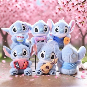 Pendentif en peluche Stitch mignon, breloque de sac Stitch, porte-clés, jouet poupée tendance - Product Image 2