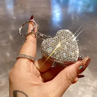 Boîte à pilules de luxe, porte-clés en strass, étui portable pour médicaments