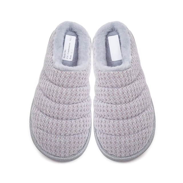 Comfortable Cotton Upper Memory Foam House Shoes Flat Closed Toe Ultra Lightweight Home Indoor Slippers