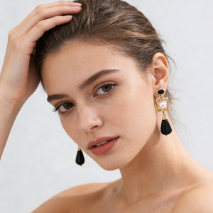 Boucles d'oreilles en argent sterling pour femmes, élégantes, rétro, tendance, géométriques, imitation perle, agate noire - Product Image 1