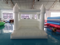 Château gonflable en vinyle PVC de couleurs personnalisées bon marché Location d'événements pour enfants Maison blanche de rebond pour les fêtes et le parc de trampolines