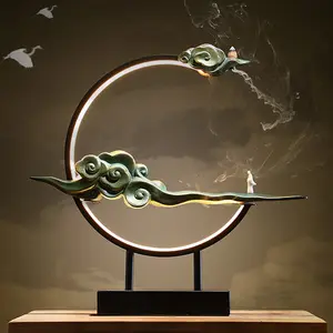 Zen stile creativo in ceramica incensier Light Desktop fumo cascata riflusso bruciatore di incenso con Led anelli di luce