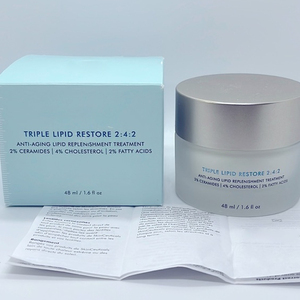 Crema Triple Lipid Restore de 48g con Ceramida y Vitamina C, Antienvejecimiento, Reafirmante, Blanqueadora, Aclarante, para Todo Tipo de Piel - Product Image 2