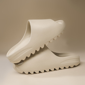 Pantoufles épaisses à semelle épaisse, antidérapantes, pour l'extérieur, couleur unie, sandales à une sangle pour hommes et femmes, taille 36 à 45 - Product Image 1
