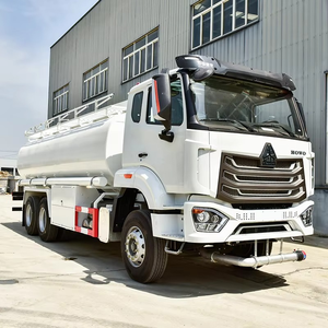 Camión Ligero HOWO NX 6X4 de Alto Rendimiento con Bajo Consumo de Combustible para Remolques de Carretera y Camiones Cisterna, <span class=keywords><strong>Compra</strong></span> al por Mayor - Product Image 2