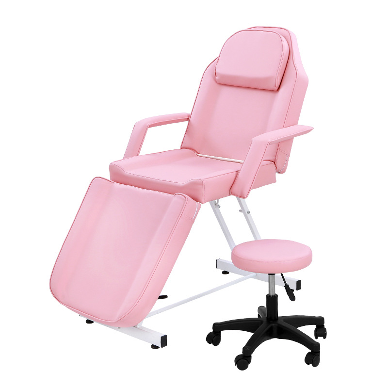 Rose avec grand tabouret de travail