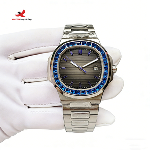 Reloj de Pulsera de Primera Calidad con Descuento por Compra Mixta, Color Platino, Esfera Ondulada, Perfil Ultrafino, Perfecto para Eventos Ejecutivos y de Negocios - Product Image 1