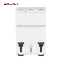 Courbe de panneau solaire IEC CE B C D L7 Structure 750 Volt DC 3P trois pôles 63A DC MCB disjoncteur Miniature