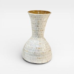 Jarrón Decorativo de Bambú con Incrustaciones de Madreperla Natural, Hecho a Mano, para Decoración de Interiores Contemporáneos - Product Image 3