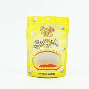 कस्टम प्रिंटिंग लोगो ज़िप लॉक पफ्स स्नैक्स खाद्य गंध रोधी खाद्य विशेष सूखे फ्रीज कैंडी पैकेजिंग मायलर बैग