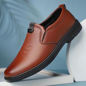 Men's Slip-On Loafers Solid Round Toe Breathable <b>Rubber</b> Outsole Pu Lining All Seasons Casual Business Shoes - Product Image 2