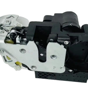 Pièces détachées automobiles en gros pour SsangYong Rexton : Actionneur de serrure de porte, verrouillage centralisé 7121008032 7122008012 - Product Image 2