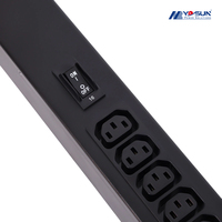 PDU intelligent avec écran LCD pour centre de données de colocation à grande échelle en Malaisie