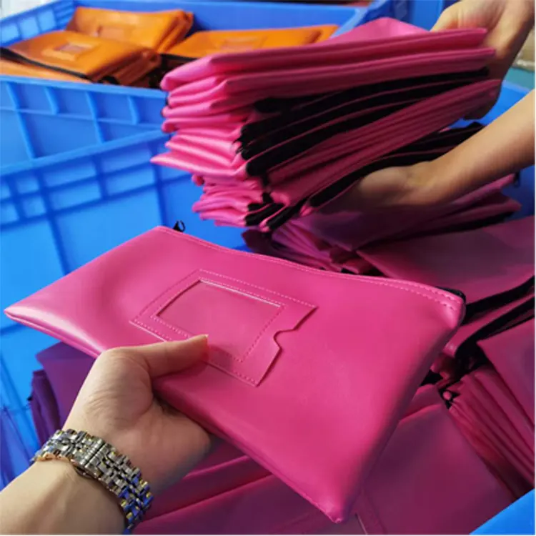 Kustom warna-warni pu kulit tahan air ritsleting kantong Bank Tunai tas Deposit