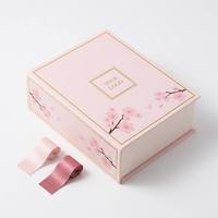 Ensemble de tasses à thé élégantes avec logo personnalisé, vente en gros, mug en céramique à motifs floraux, emballage cadeau, boîte de luxe de style livre avec décoration en ruban
