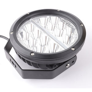 Lampe de travail à LED 7 pouces Off Road Light 70W White Light Led Work Spotlight Trucks Boats Tractors 4x4 SUV LED Driving Lights - Product Image 3