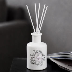 น้ำหอมปรับอากาศแบบก้านไม้หอม กลิ่นขายดี - ขนาดใหญ่ 200 มล. กลิ่น Sweet Love Language ขายส่ง - Product Image 5